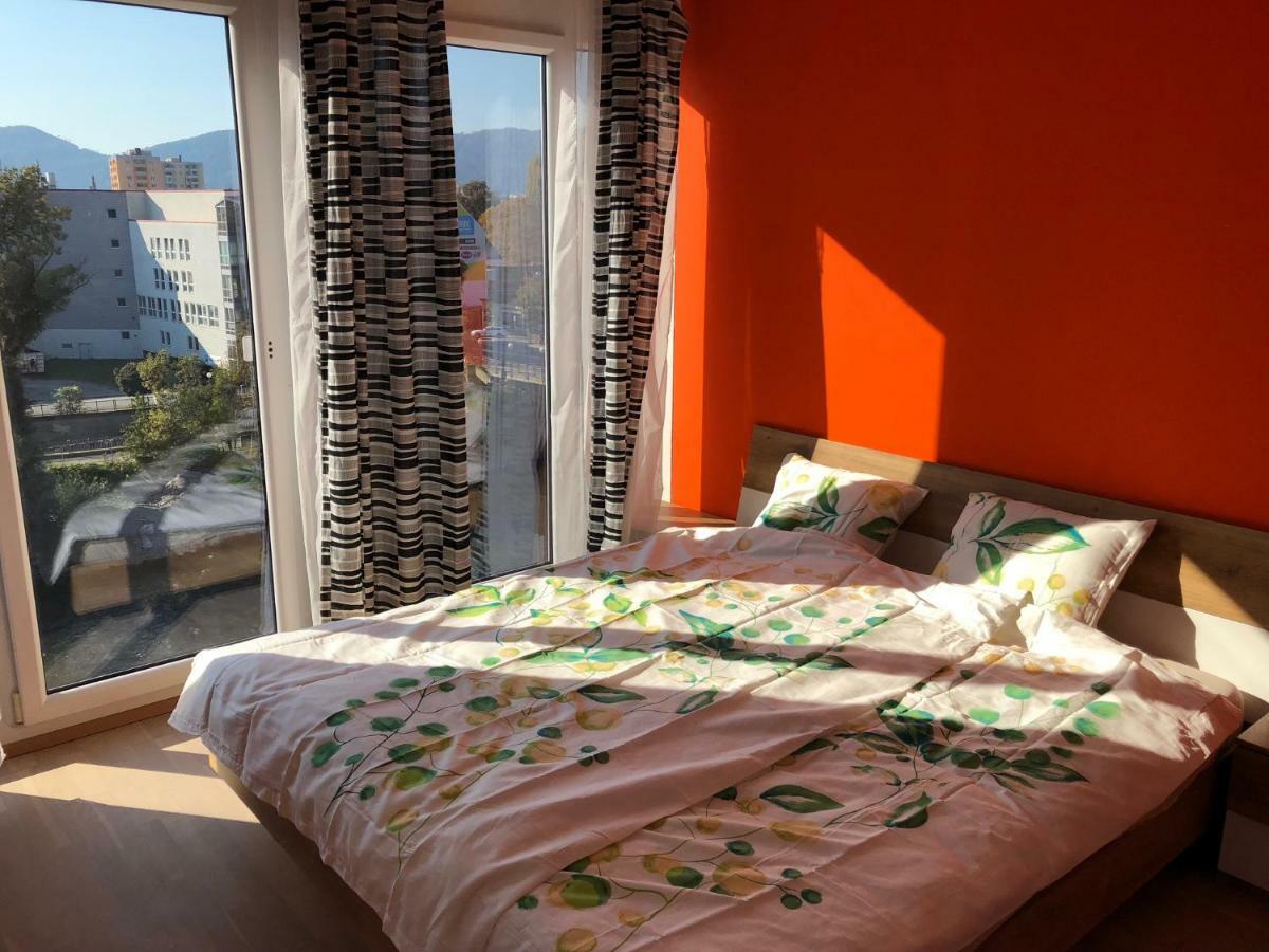 Kmheim, Cozy 103M2 Apartment, With 3 Bedroom And Covered Free Parking Place, Close To City Center Грац Екстер'єр фото