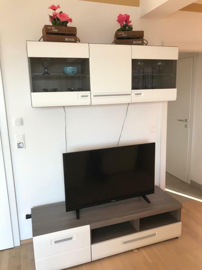 Kmheim, Cozy 103M2 Apartment, With 3 Bedroom And Covered Free Parking Place, Close To City Center Грац Екстер'єр фото
